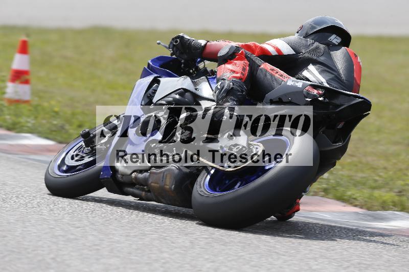 /24 08.06.2025 TZ Motorsport ADR/Gruppe rot/40